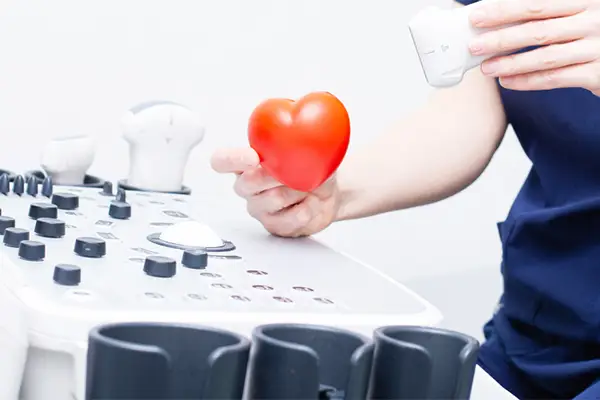 09 - HealthDigest - Who Needs an Echocardiogram small