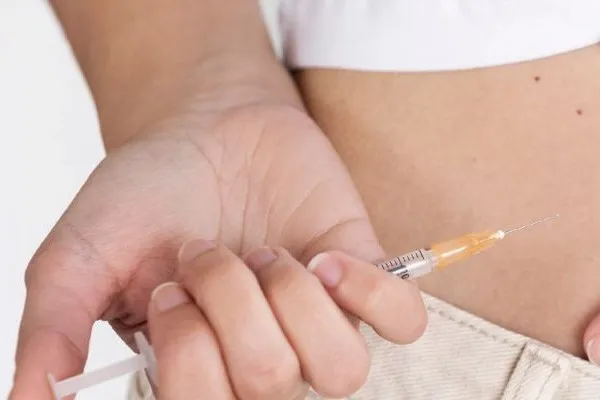 12 HealthDigest - 2 Types of Hormone Replacement Therapy Used in Malaysia