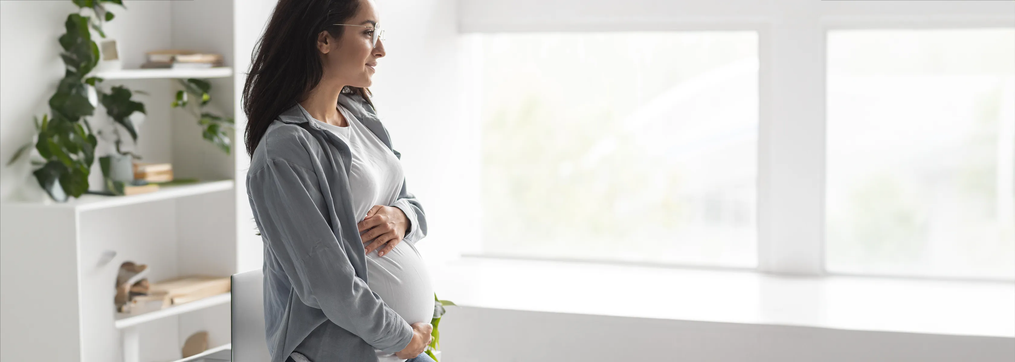 Pregnant woman undergoing a gestational diabetes screening